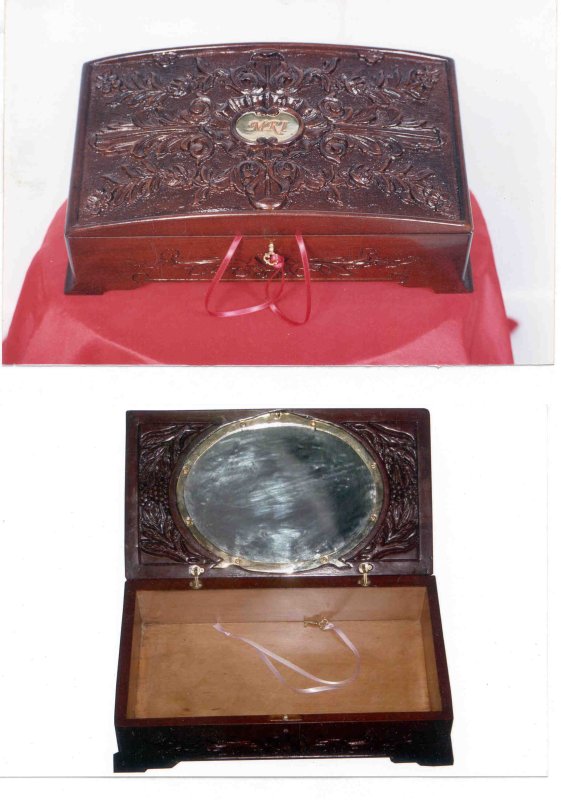 JeweleryBoxRed