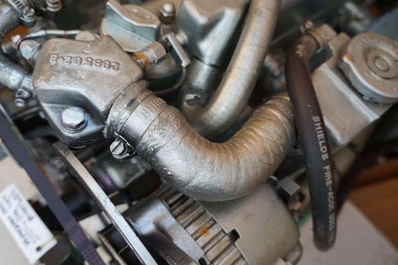 ThermostatToManifold_03880